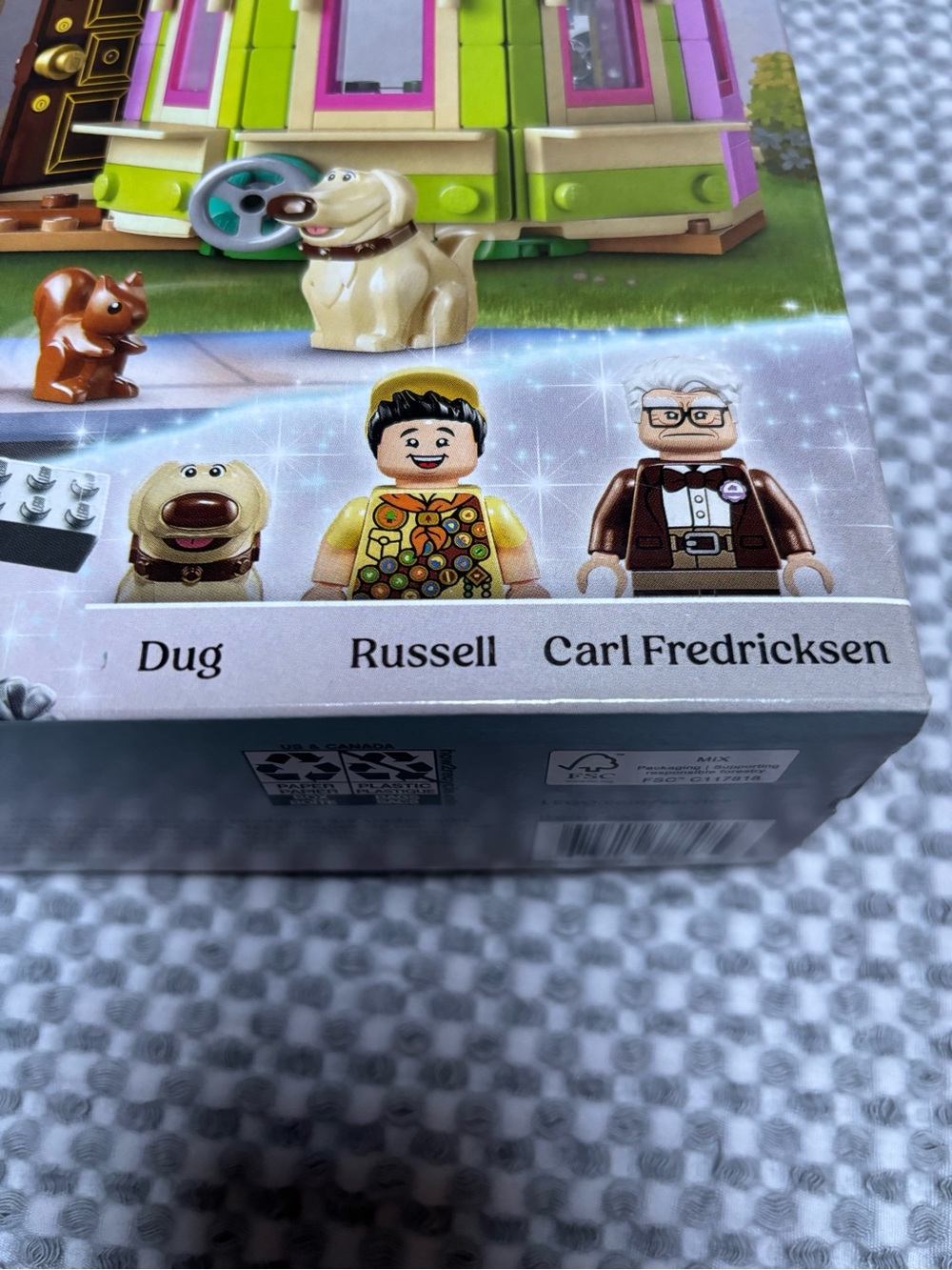 New-LEGO Disney Pixar  Up! House Celebrating Disney’s 100th Set #43217 - Picture 4 of 6